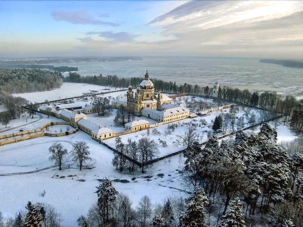 Monte Pacis Hotell Kaunas Eksteriør bilde