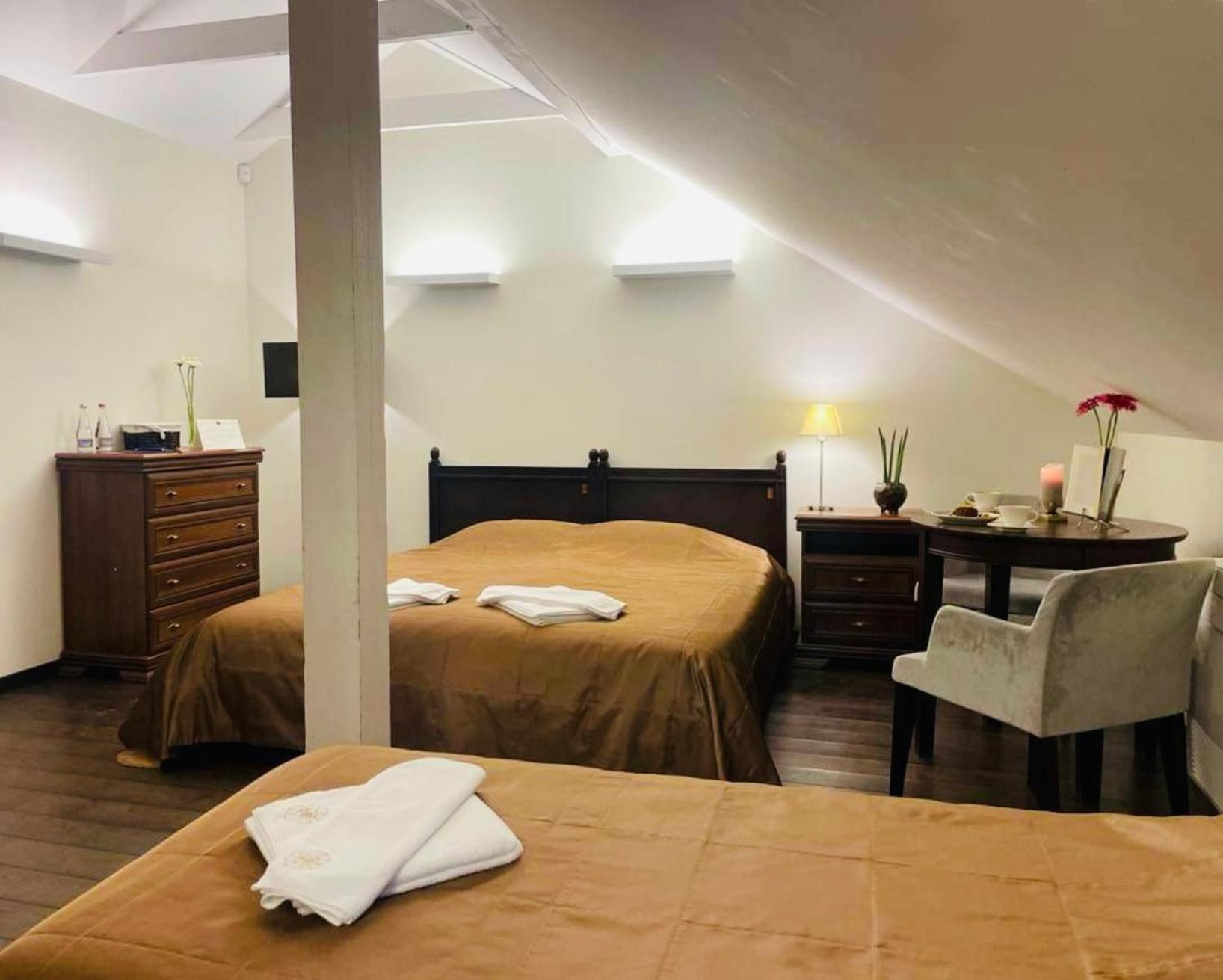 Monte Pacis In Pazaislis Hotell Kaunas Eksteriør bilde
