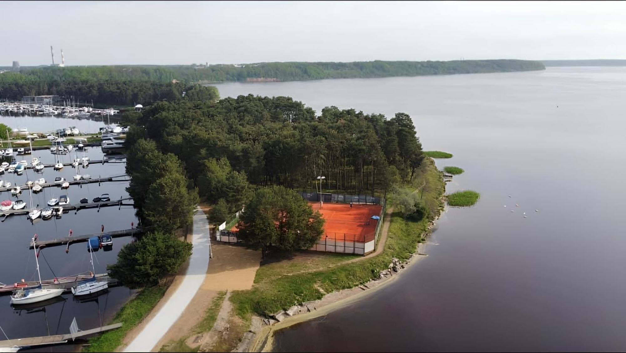 Monte Pacis In Pazaislis Hotell Kaunas Eksteriør bilde